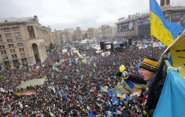 Maidan Square- Kiev Ukraine   voanews.com