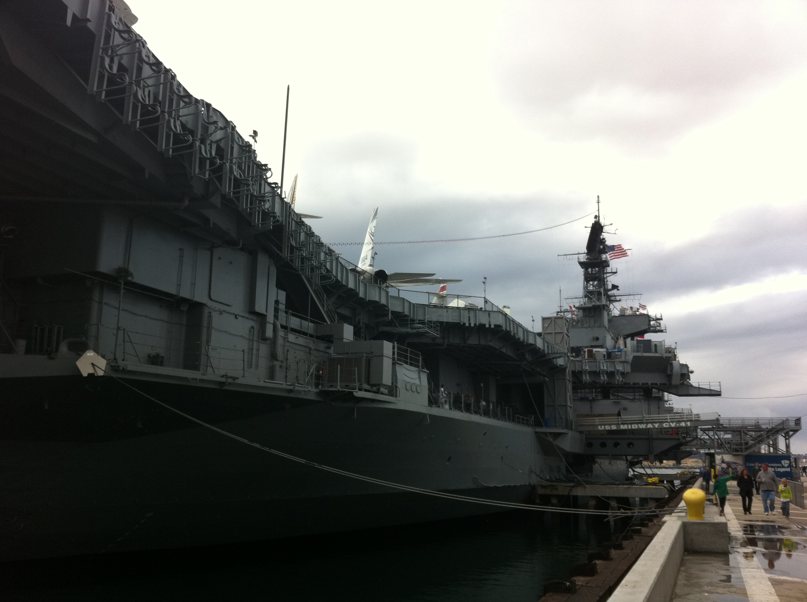 CV 41 - USS MIDWAY