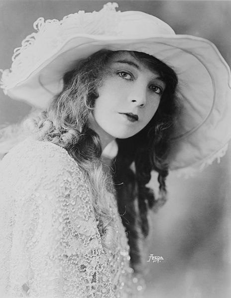 Lillian Gish- wikipedia