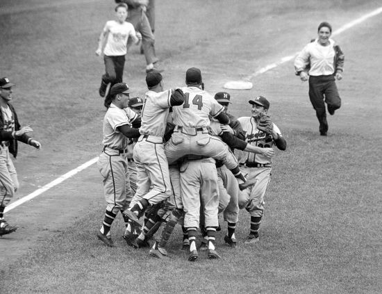 1957 Milwaukee Braves -  Bushville Wins!