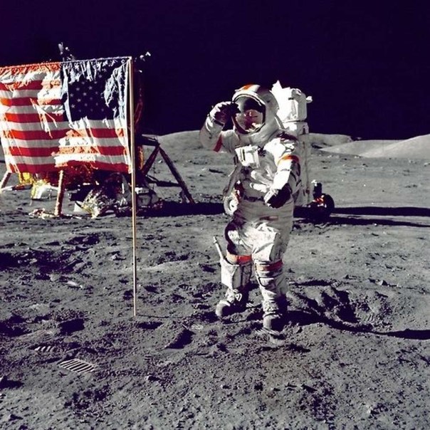 NEIL ARMSTRONG ON THE MOON JULY 20th, 1969