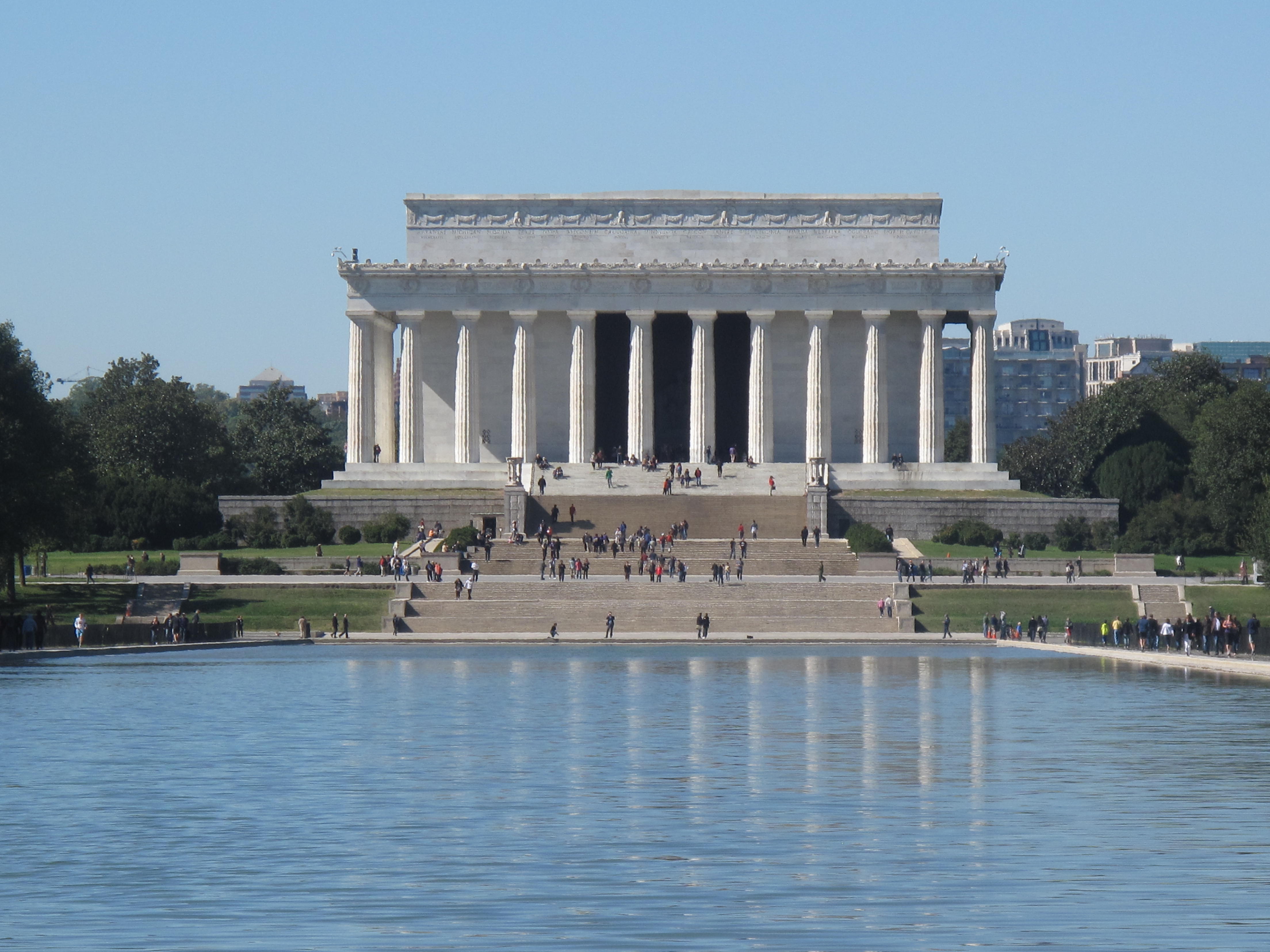 LINCOLN MEMORIAL