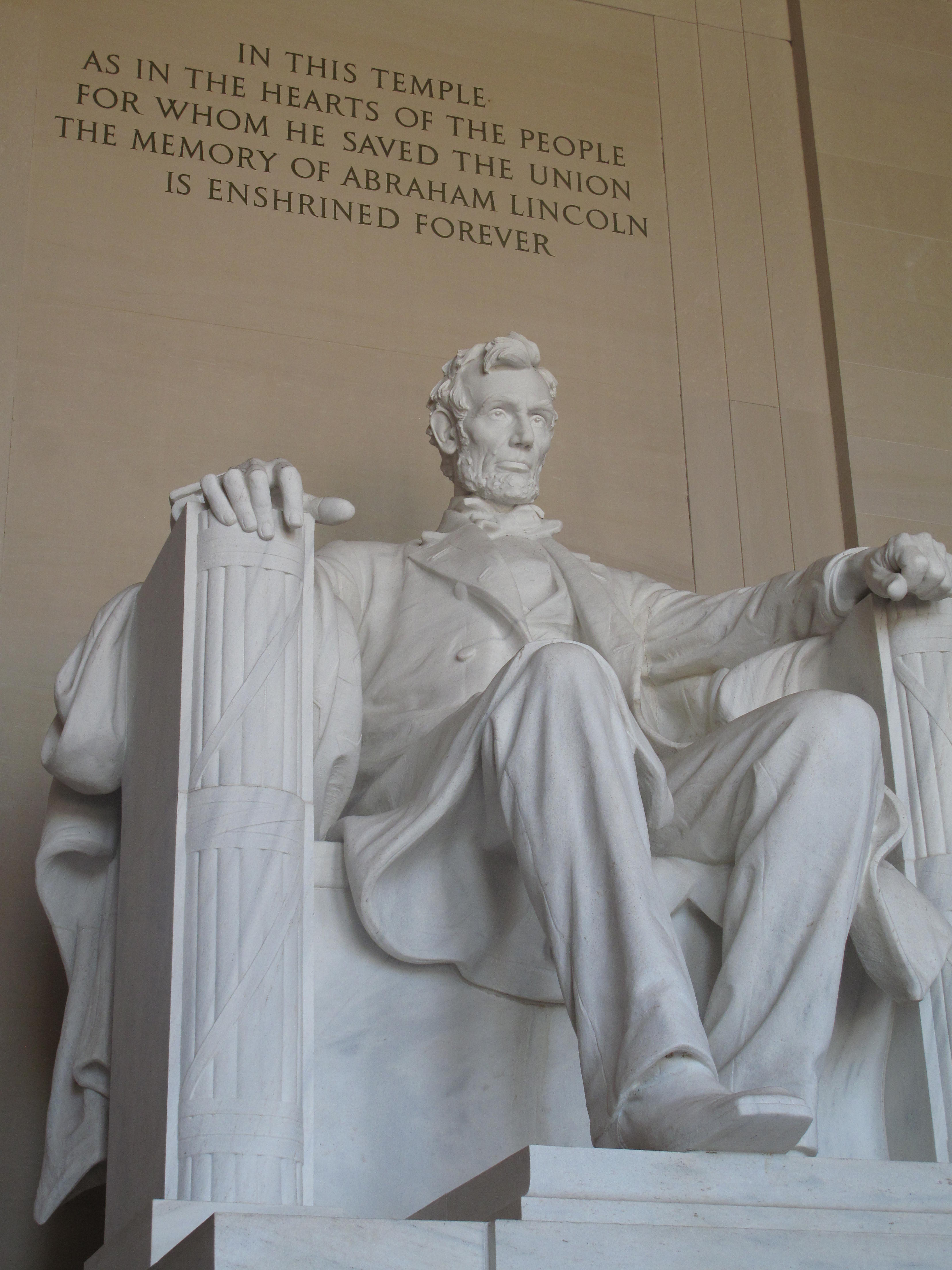 LINCOLN MEMORIAL