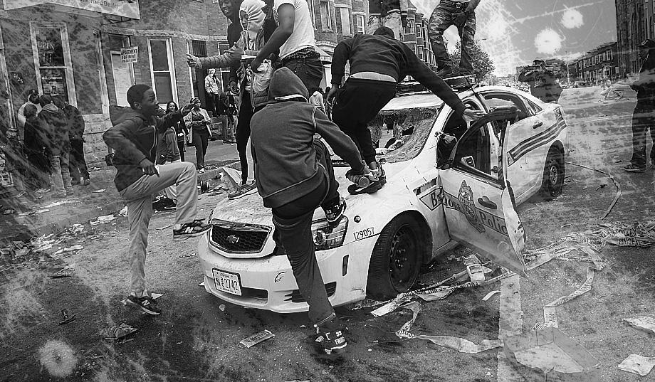 pic_giant3_050215_SM_Baltimore-Rioters-Grunge